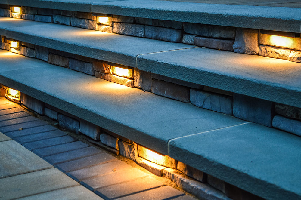 The Do's and Don'ts of Landscape Lighting - Lehnhoff's Supply